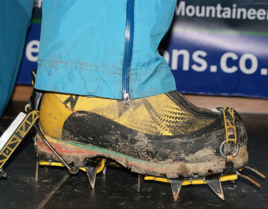 Crampons