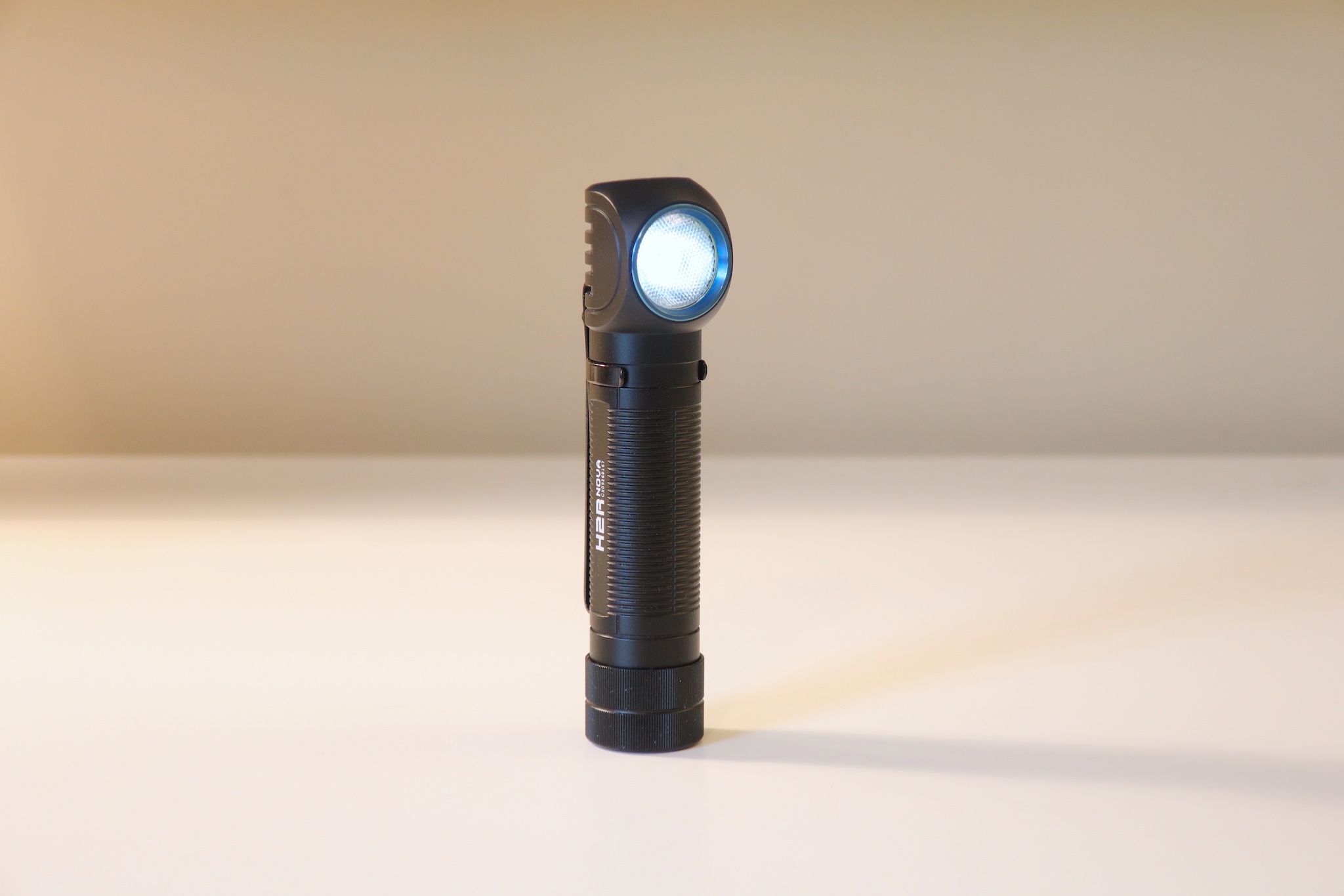Olight cheap h2r nova