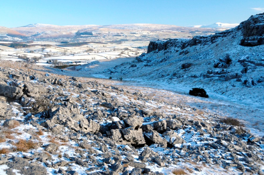 Farleton Fell and Hutton Roof Crags