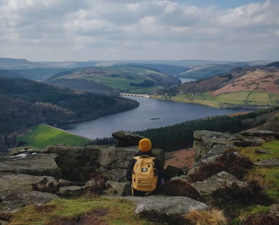 Bamford Edge_Peak district walks for beginners