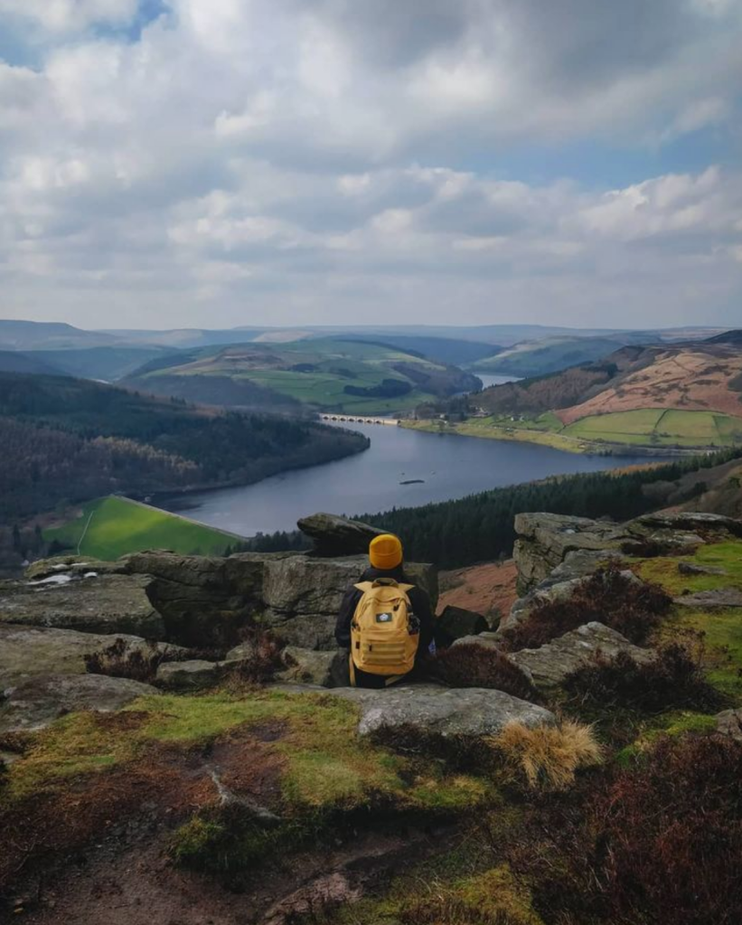 Bamford Edge_Peak district walks for beginners