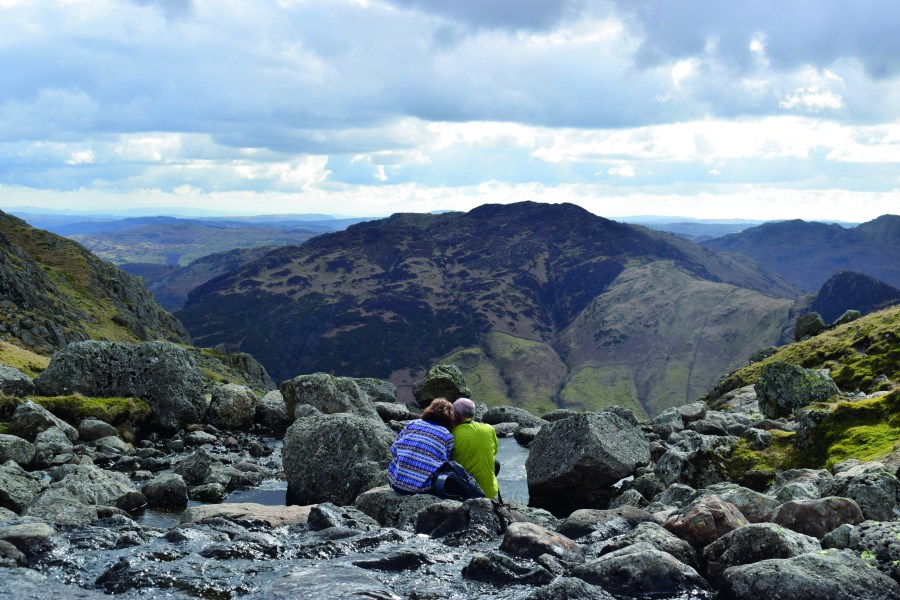 Jack's Rake_Two hikers enjoy a break at Stickle Tarn