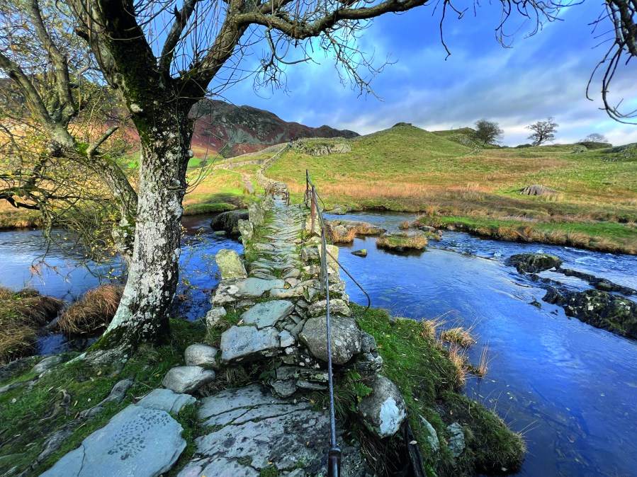 Looking back over Slater's Bridge towards Lingmoor