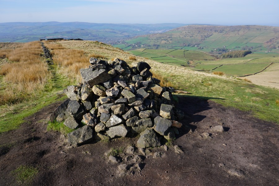 28 The cairn on South Head