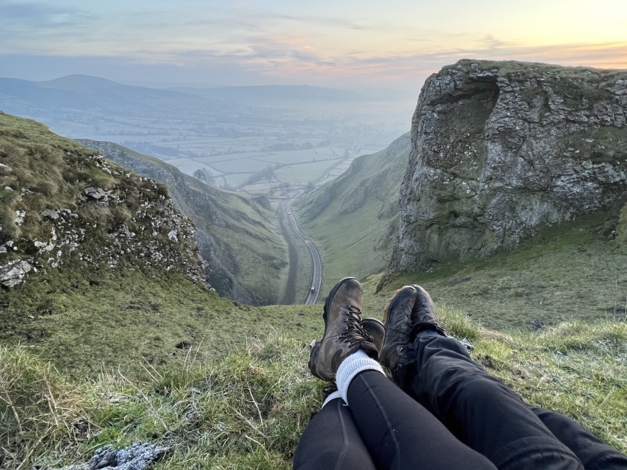 Romantic walks in the Peak District_Winnats Pass_IMG_8461_credit Francesca Donovan