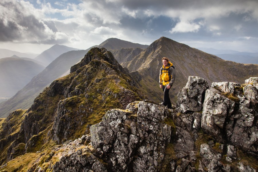 gloves for scrambling_dougie cunningham_aonach eagach