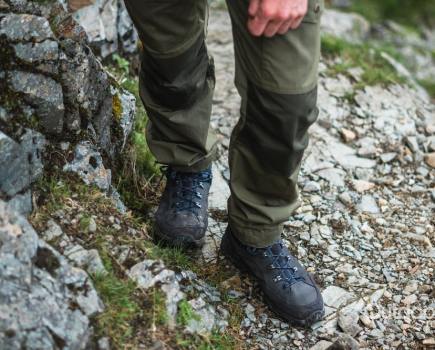 best hiking boots: expert test
