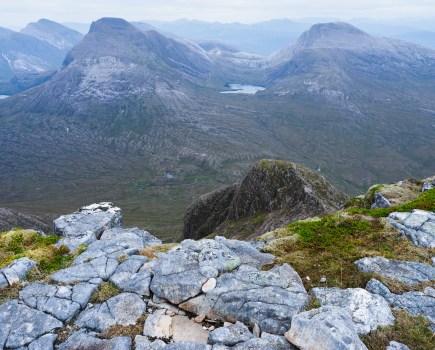 Beinn Damh 14 Summit panorama