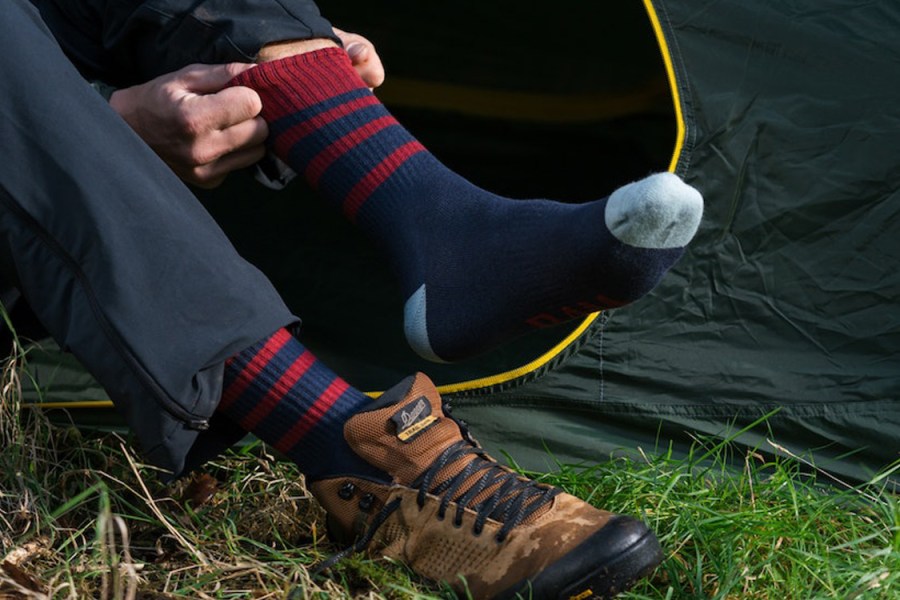 what is the best sock material for hiking