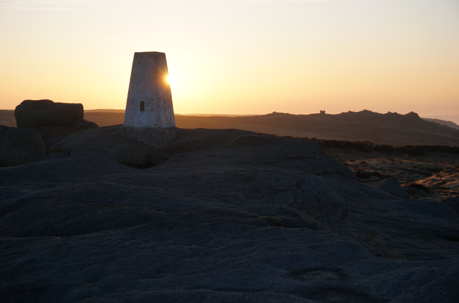 26 Sunrise at Kinder Low.jpg