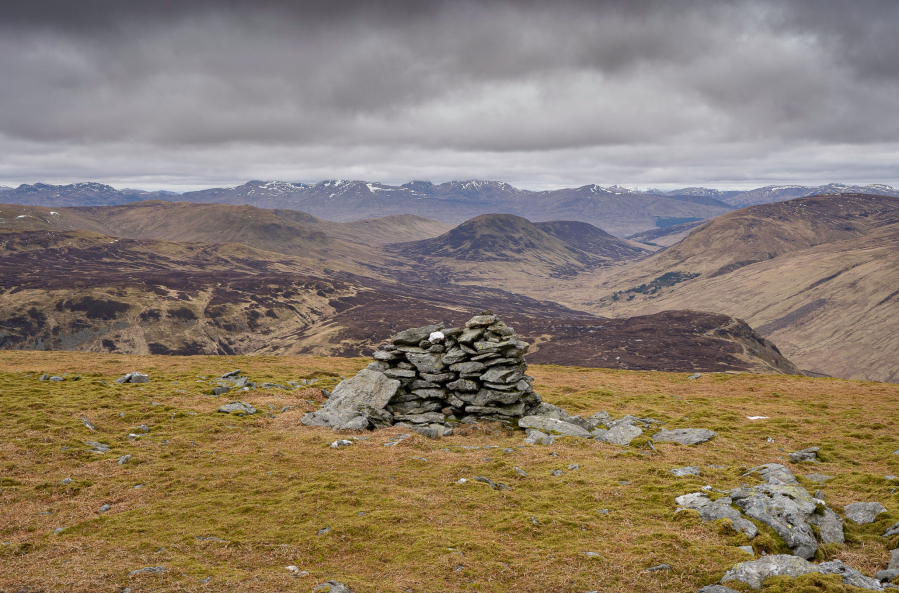 05_Looking north to the Lawers range from Ben Chonzie.jpg