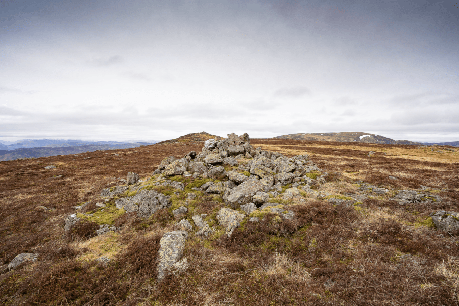 02_Carn Chois and Ben Chonzie from the east.jpg