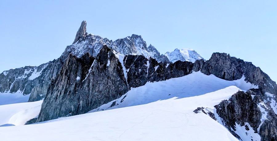 summit of Aiguilles Marbrées