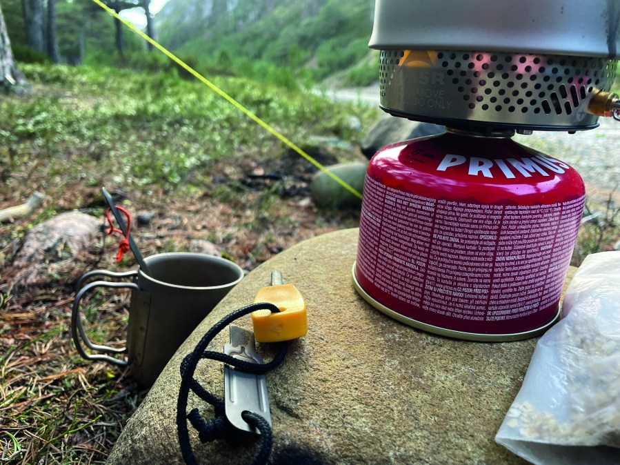 different types of camping stoves EDITORIAL - Testing the MRS Reaktor in Glen Feshie - David Lintern