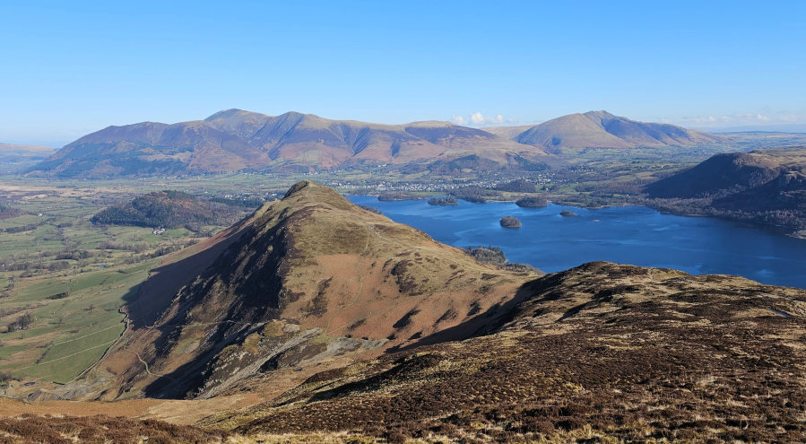 8. Catbells' tiny turret guarding the end of the High Spy-Maiden Moor ridge.jpg