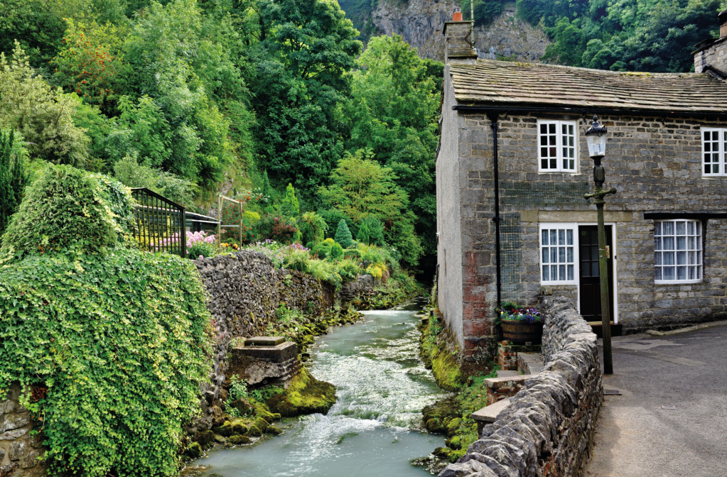 The oft-photographed riverside cottage in Castleton. Credit: Shutterstock