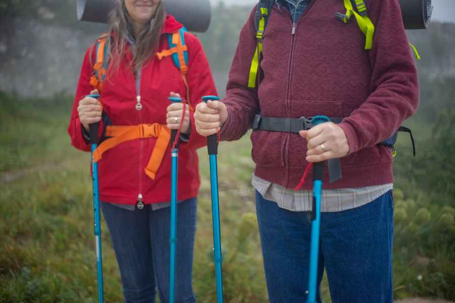 how to choose the right hiking poles