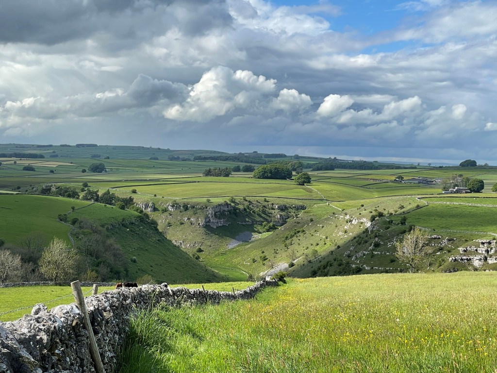 Leaving Monyash towards Youlgreave.