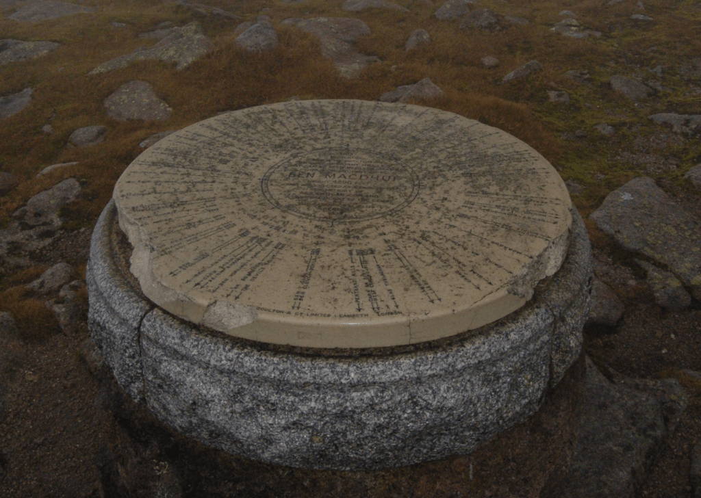 11 Ben Macdui summit viewpoint indicator