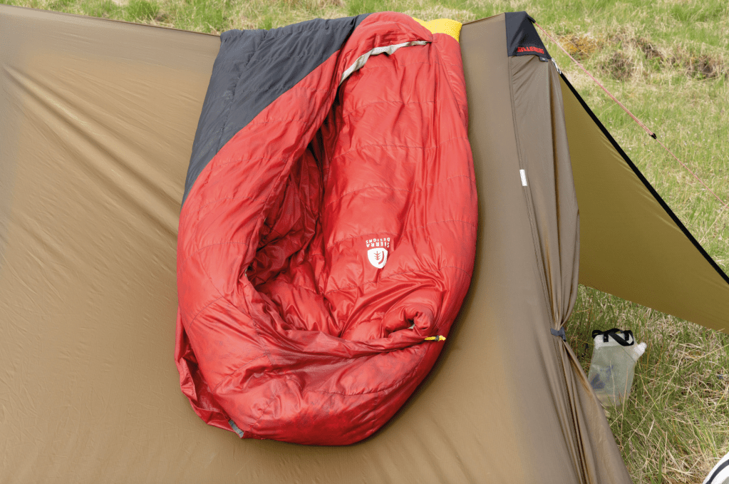 Sierra Designs cloud 800 sleeping bag
