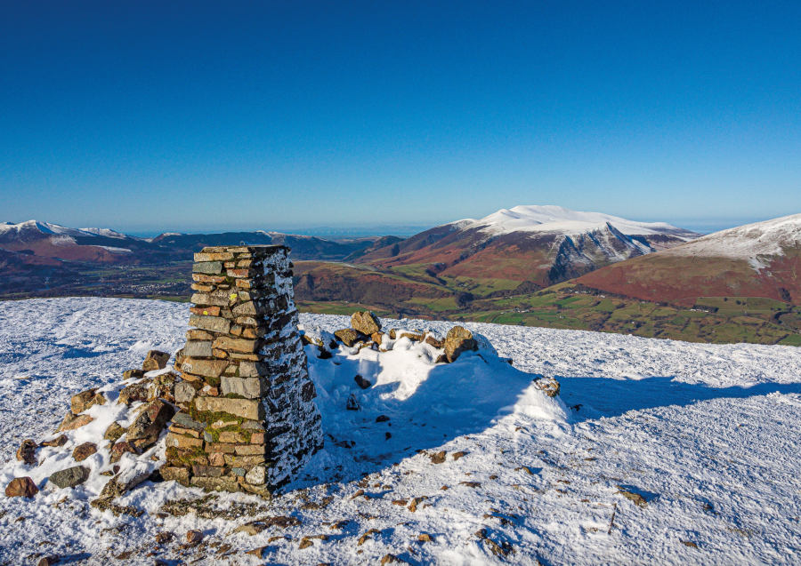 8 - Skiddaw from Clough Head - P1200990