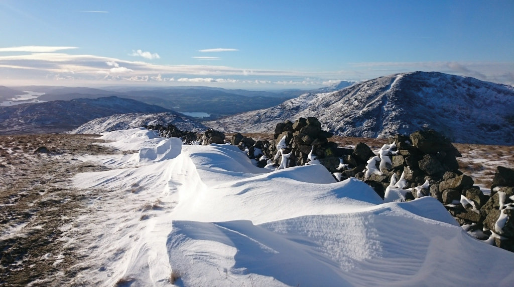 Snowy wall, Stony Cove Pike