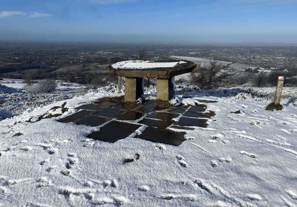 15 The summit of Tegg's Nose