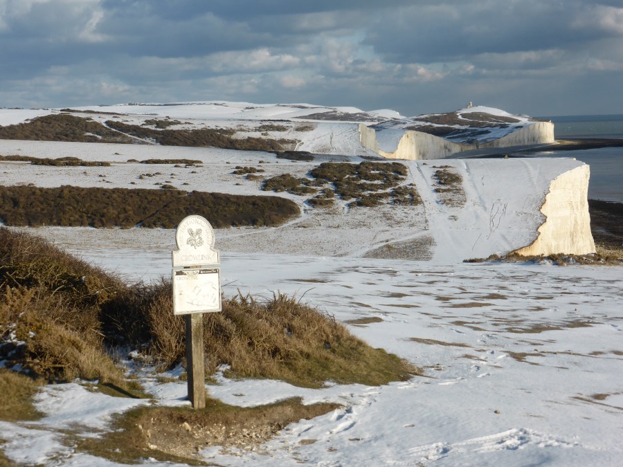 View SE along Seven Sisters twds Birling Gap and Belle Tout