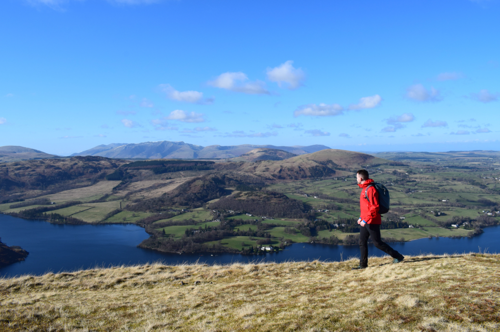 Fusedale round - Walking from Bonscale Pike towards Howtown