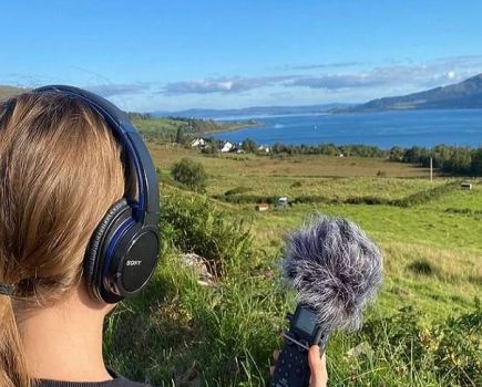 Field recording_credit Lisa Robertson