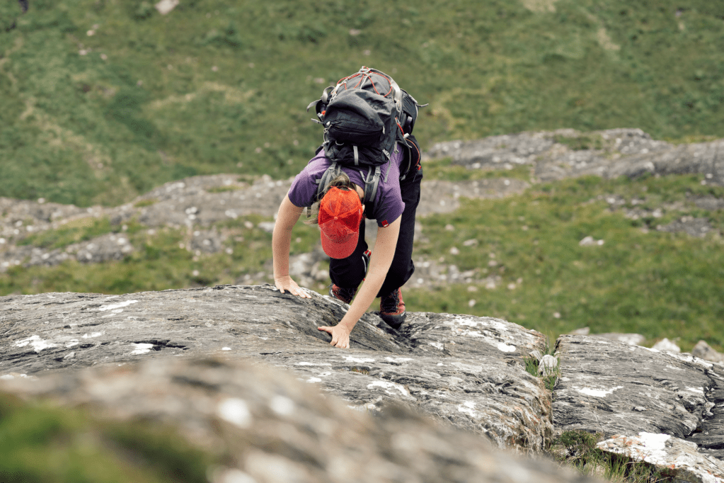 5 Scrambling on RIght Hand Slabs