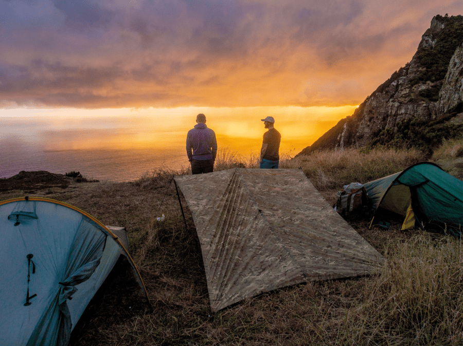 Madeira Island Ultra Trail 20_9030248 - Sunrise through rain at Boca do Risco