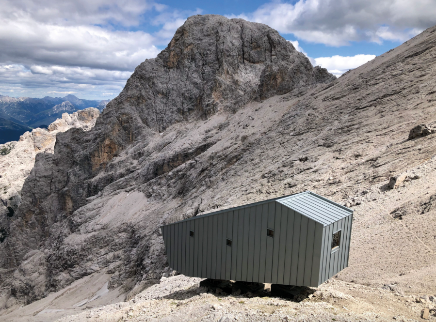 2. Bivacco Fanton installed at 2700 metres in 2021