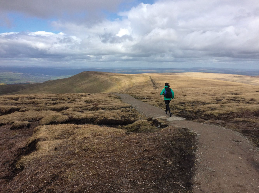 Fastpacking in the Black Mountains - credit Lily Dyu