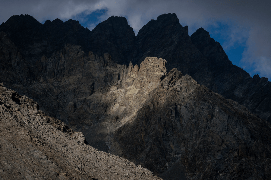 GR54 Écrins National Park - Taken just after the heat of the afternoon when heads were spinning slightly from exertion and dehydration at 2500m; an addictive and slightly psychoactive mix. We lost the trail for a while, moving in and out of scrambling terrain before picking it up again. All the while we kept an eye on the skyline, our next col, with the promise of water over the col after that, and this prehistoric, threatening mess on our flank. Movement and mountains – there is nothing to touch it.
