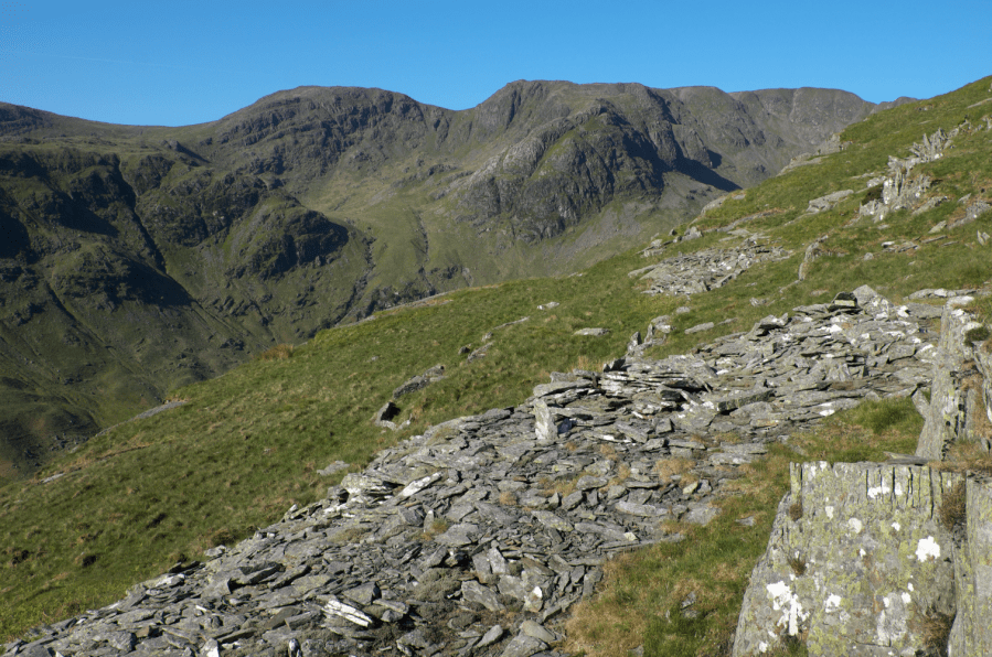 Fairfield seen from the quarry workings below Lord's Seat_DSCF5007.jpg