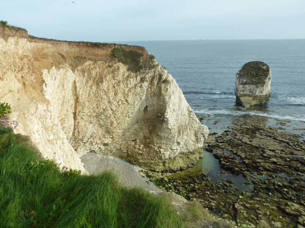 Chalk stack & cliffs, Freshwater Bay