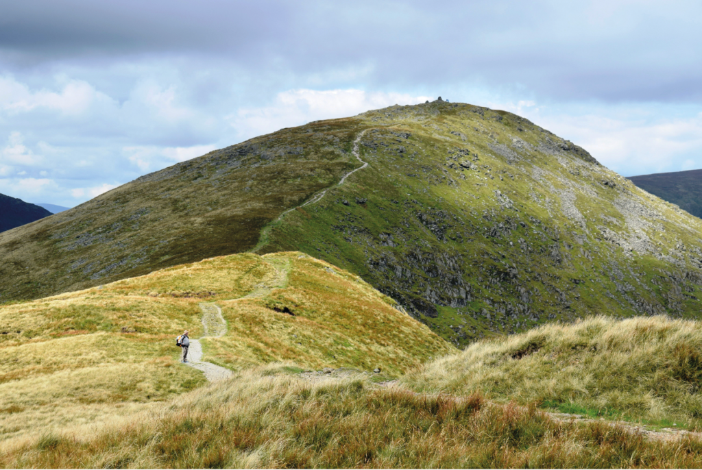 Views of Ill Bell from the Kentmere ridge