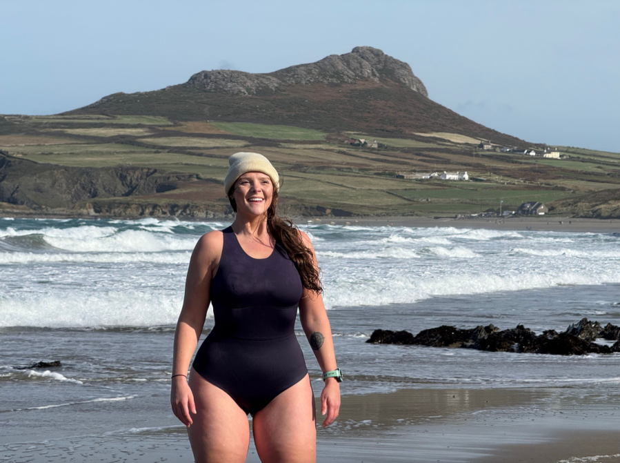 Finisterre Iris 1.2mm swimsuit - Happy in a suit that stretches over the hips!.HEIC