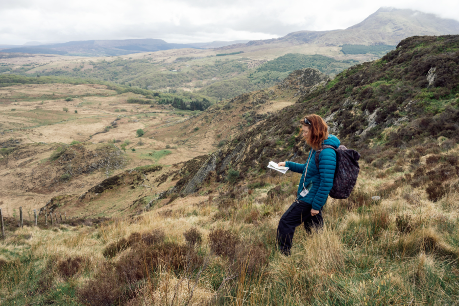 24 Tammy using slope aspect and contour lines to justify her location
