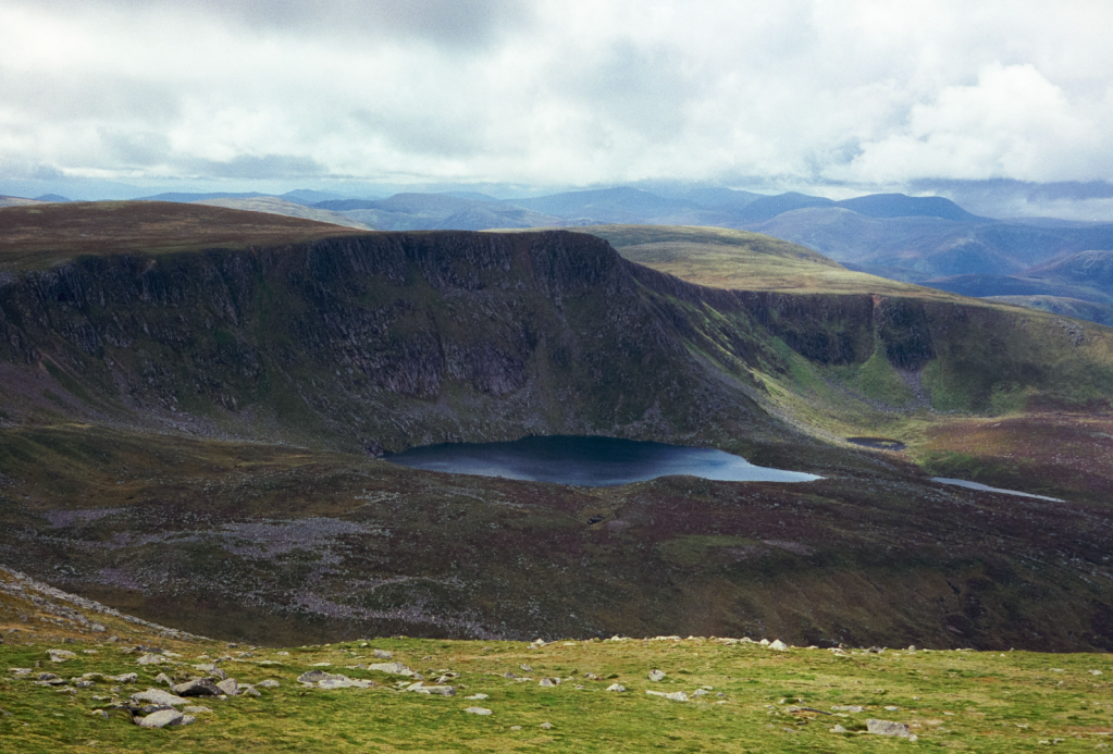 7 Views SW towards The Stuic