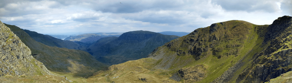 Looking down into Ruthwaite Cove, with the east ridge of Dollywaggon on the right.