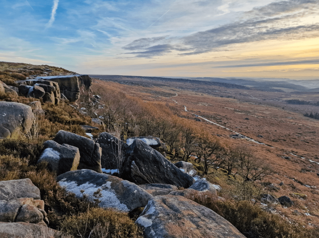 Peak District 9 Edges - Birchen Edge at the end of day. Credit: Chiz Dakin