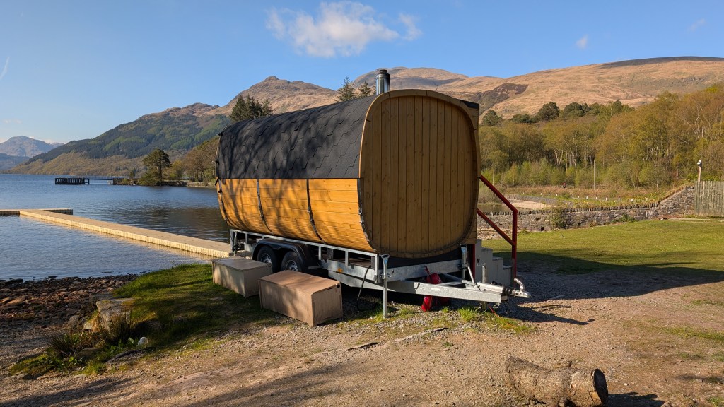 Hot Tottie Sauna sits at the foot of Ben Lomond on the West Highland Way
