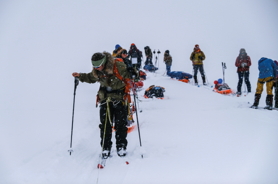 12.Roping up as visibility declines.jpg