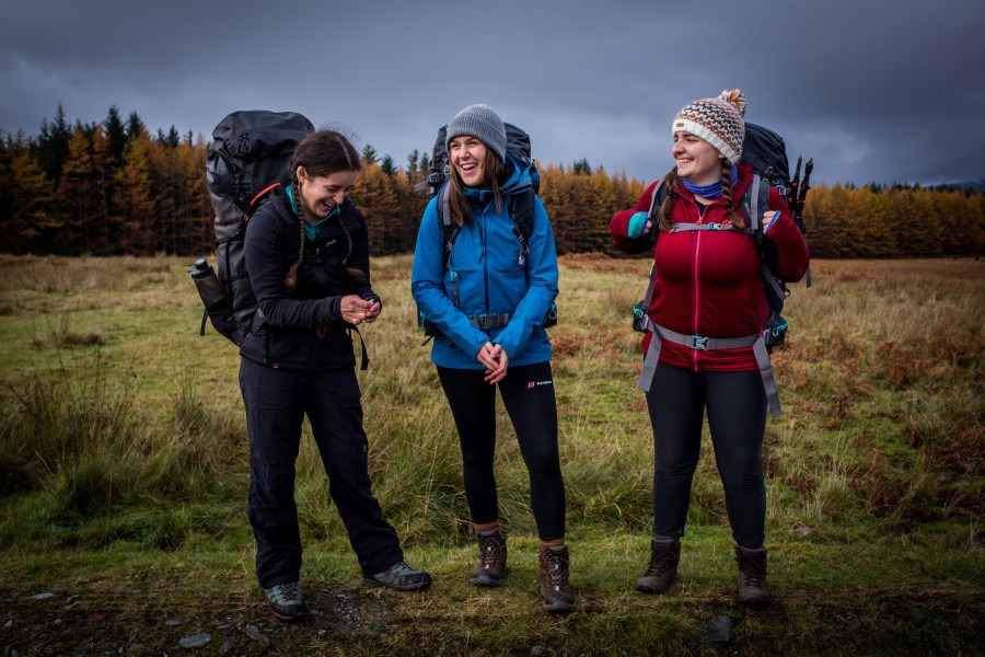 10 tips to plan a hiking expedition in bad weather